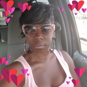 Meet your Posher, Tamara